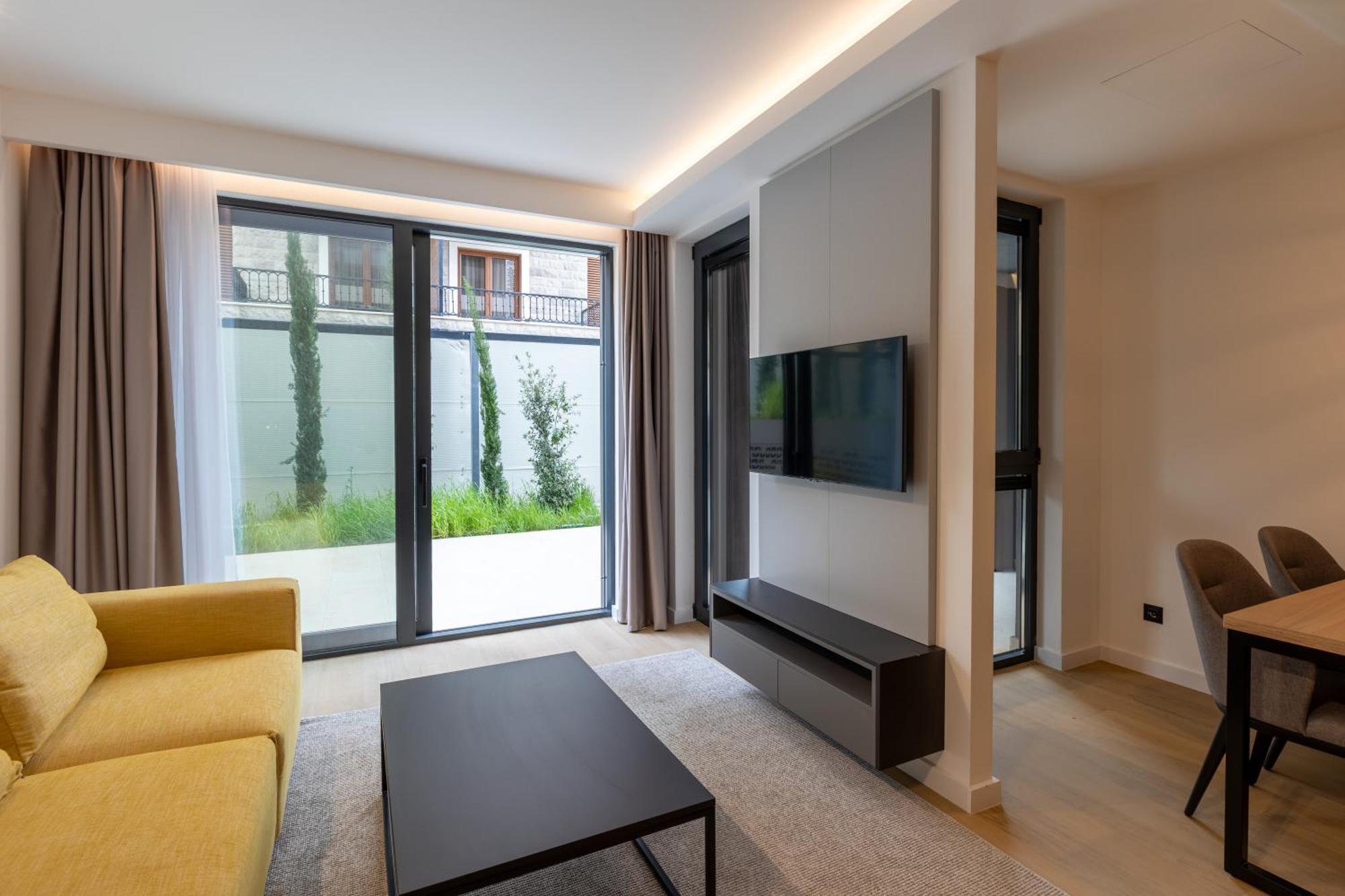 Appartamento Onia Collection With A Pool