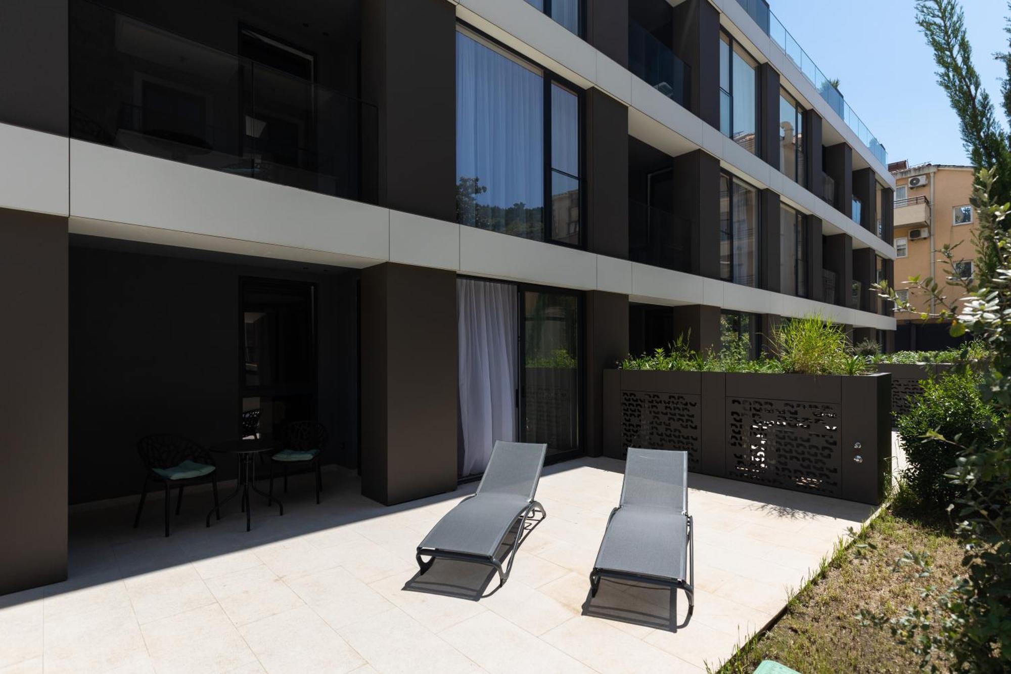 Appartamento Onia Collection With A Pool