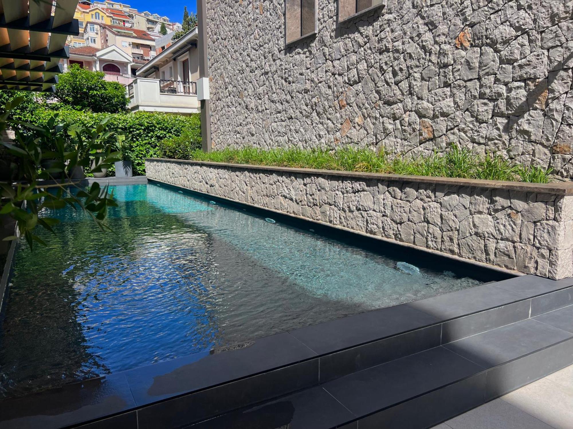 Onia Collection With A Pool Appartamento *